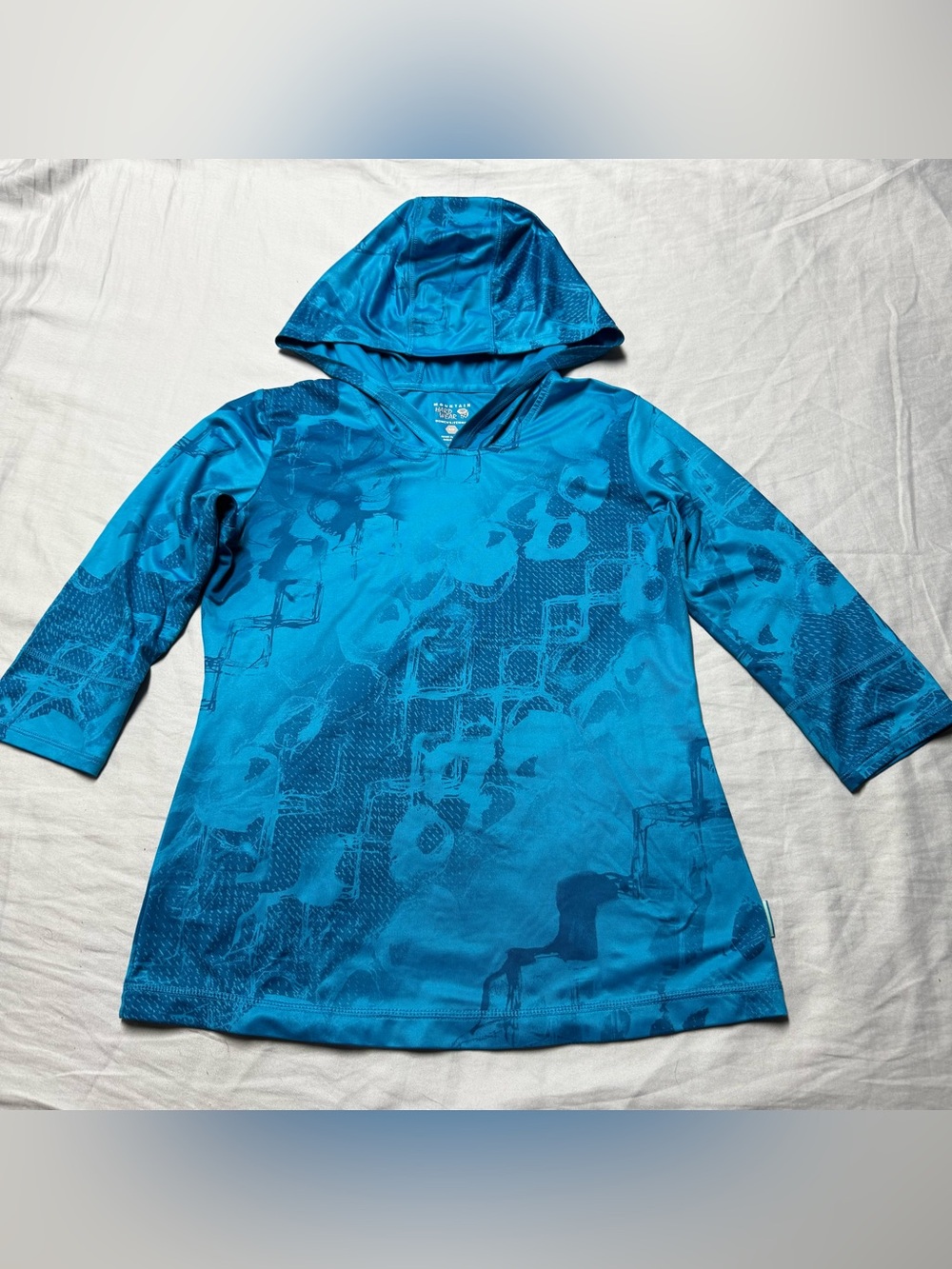 Mountain Hardwear Women’s Blue Hooded Active Top 3/4 Sleeves